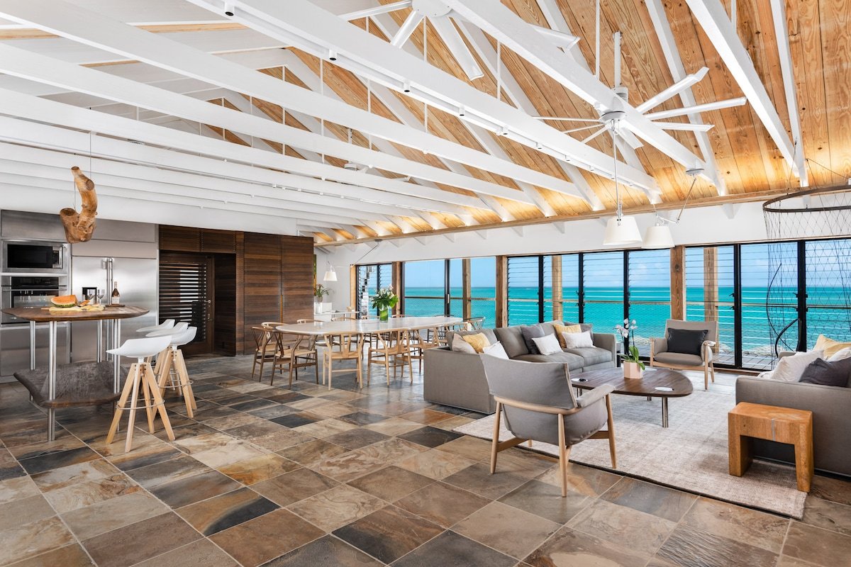 Silver Sands gallery image 5