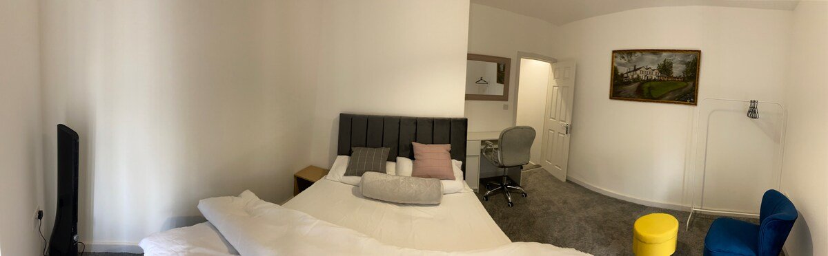 3 Double Bedroom House gallery image 5