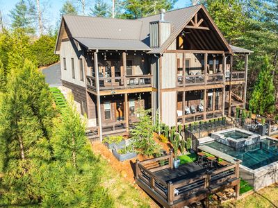 Paradise Found- Private Pool, Pets OK, King Beds!