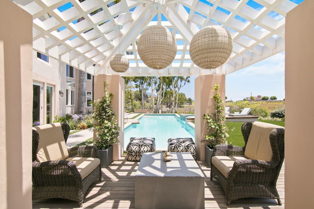 Villa Azure – by Stay Awhile Villas gallery image 3