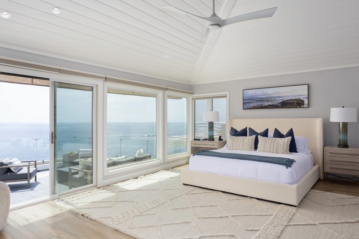 Bird Rock Oceanfront Home | AC | Luxury Upgrades gallery image 4