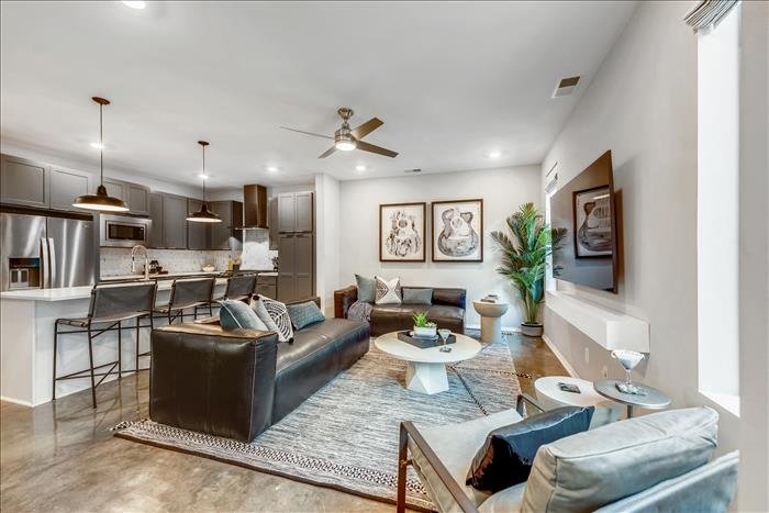 New, Luxury Home| Private Roof Deck gallery image 3