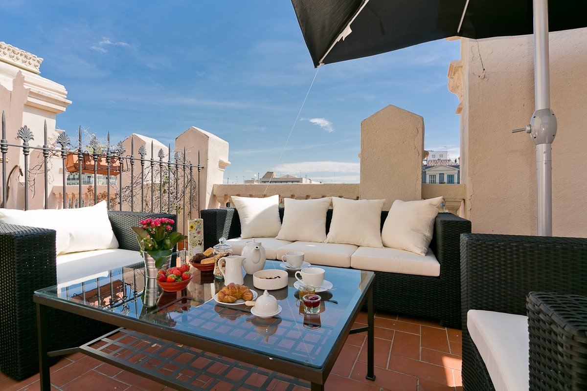 Penthouse with terrace on Paseo de Gracia gallery image 2