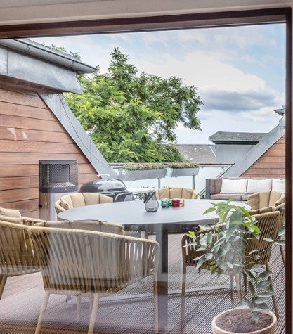 175 m2 Modern Loft with private terrace gallery image 3