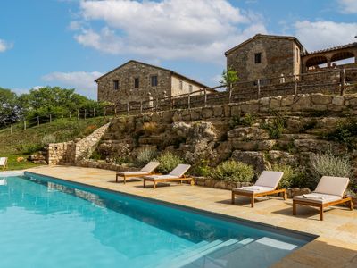 Villa Quercia by Burghesius