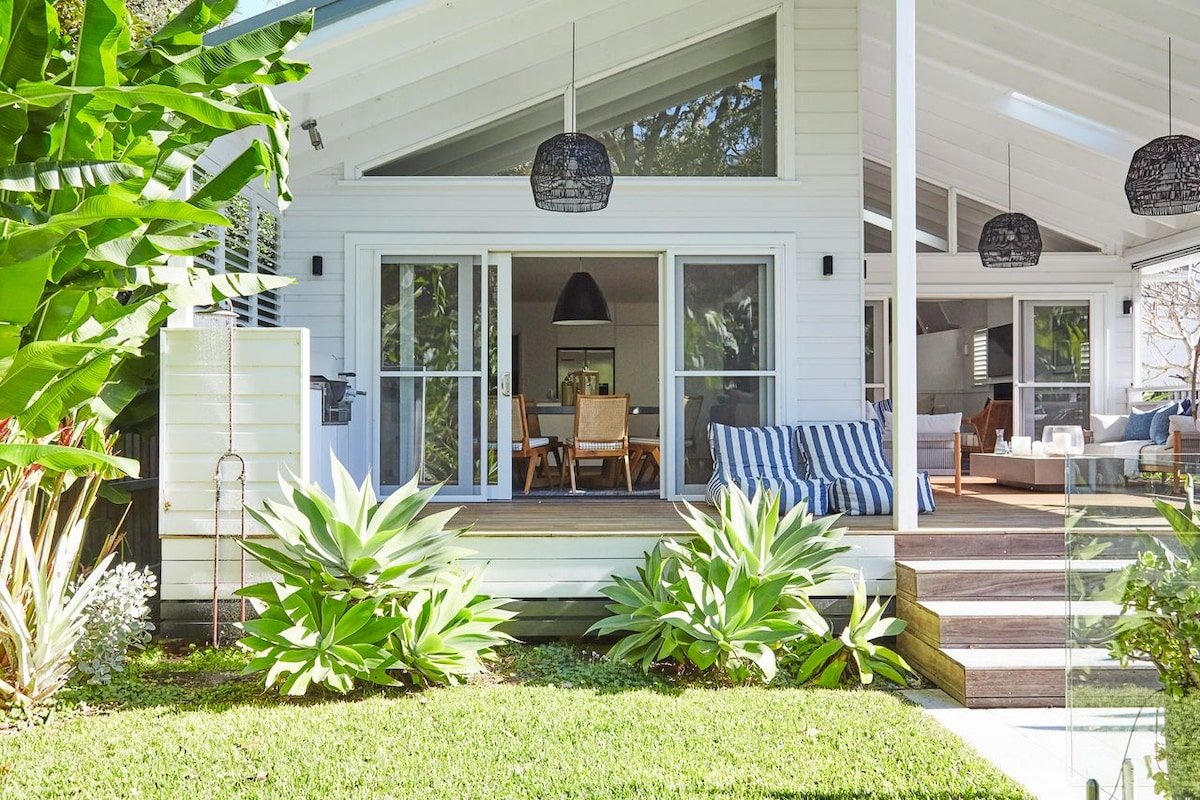 The Tropic gallery image 4