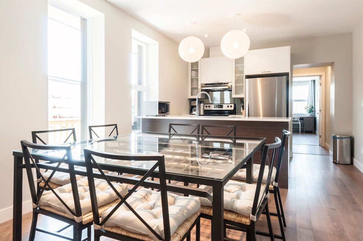 Le Sky Spacious Apartment in the Heart of the gallery image 2