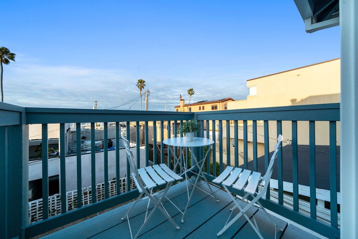 Beachfront Retreat Getaway gallery image 3