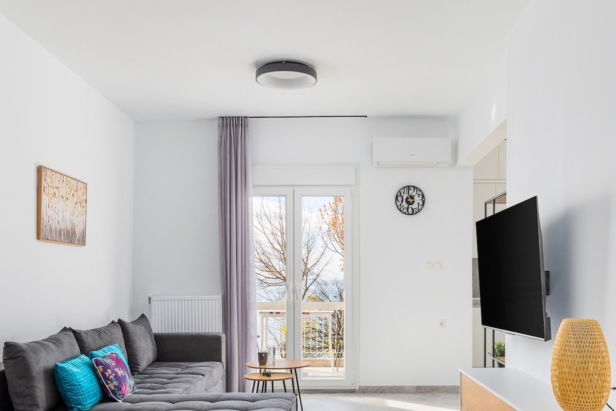 Angel House / Sea View / 2 Bedrooms / 4p Apartment gallery image 2