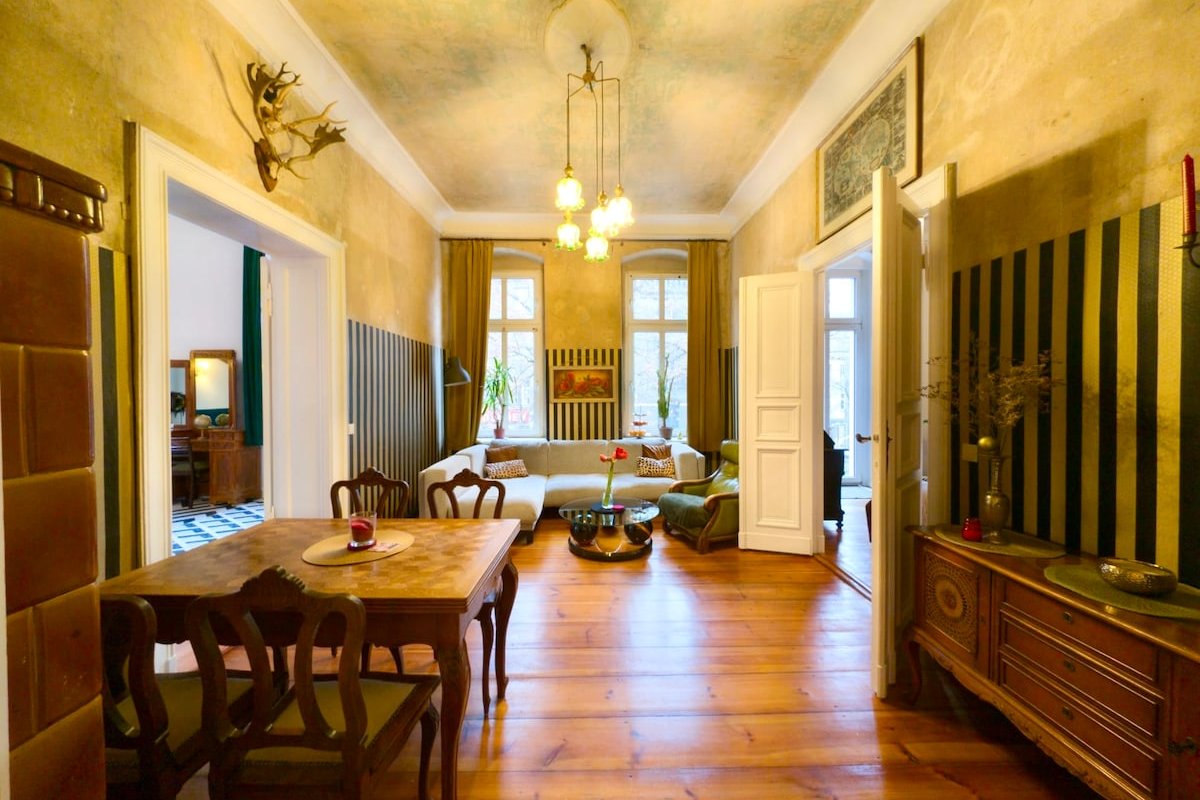 *NEU* Vintage-Flair in Kreuzberg gallery image 2