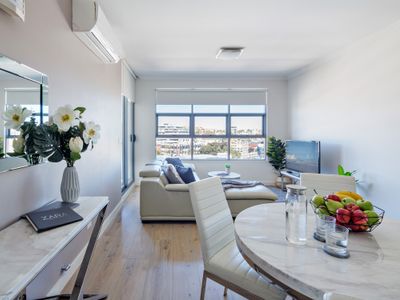 Luxe Two Bedroom Apartment-In the Heart of Sydney