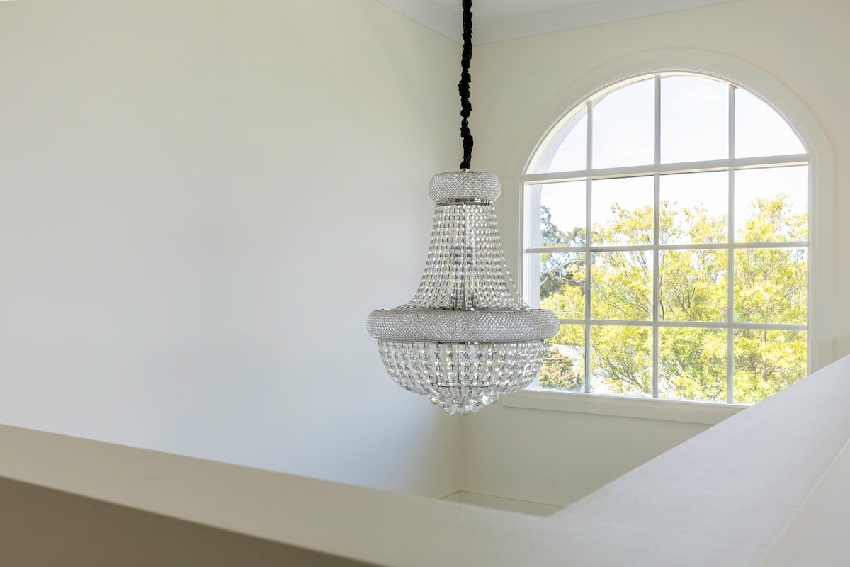 Luxury Escape | 5BR, 3 Ensuites & Grand Spaces gallery image 3