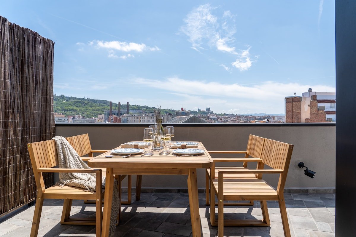 master La Rambla | 2 BR Apartment with Balcony gallery image 2