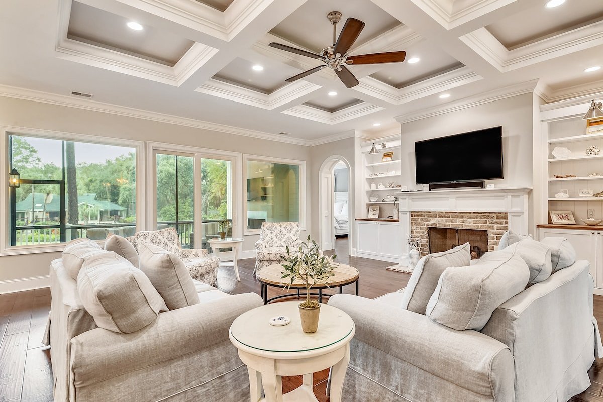 Rum Row gallery image 5