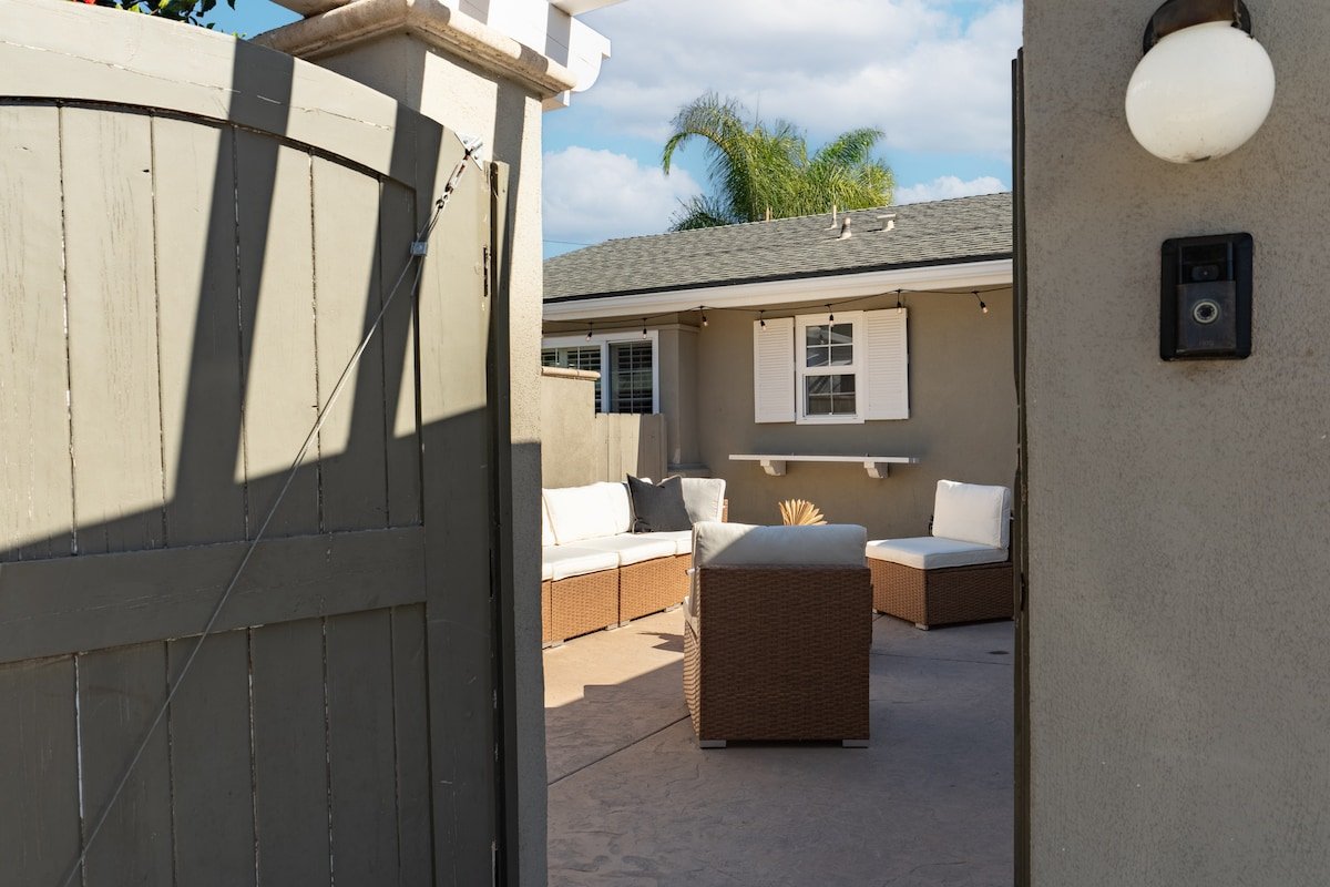 3 Bed w/ Pool, Spa, Game Room, Family Friendly gallery image 4