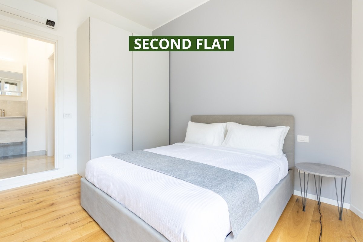 [Duomo 10 min walk] Two Indipendent Flats gallery image 4