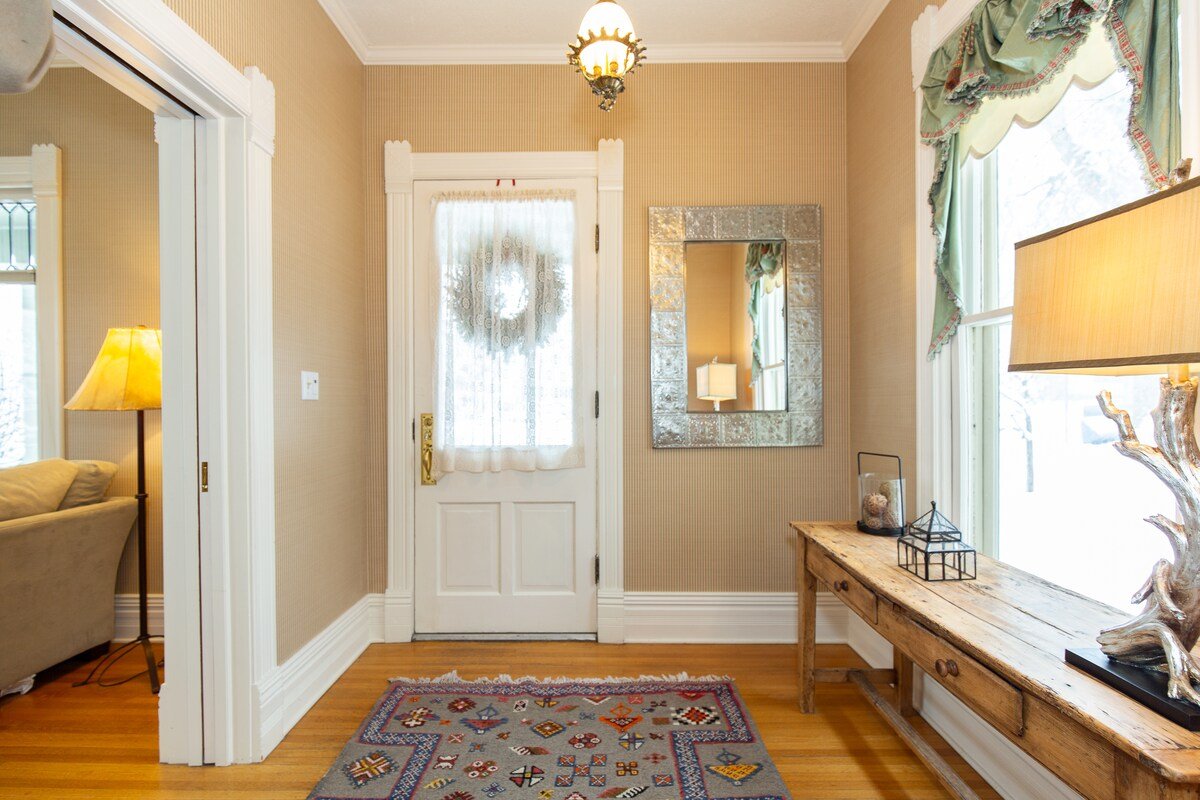 Basecamp Bozeman – Downtown gallery image 3