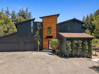 Exclusive Modern Retreat- The Johanna House