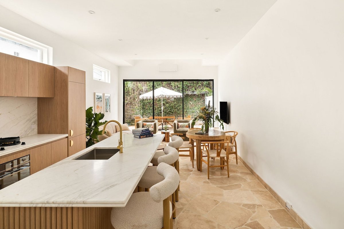 Brand new luxury home in Bondi Beach gallery image 4