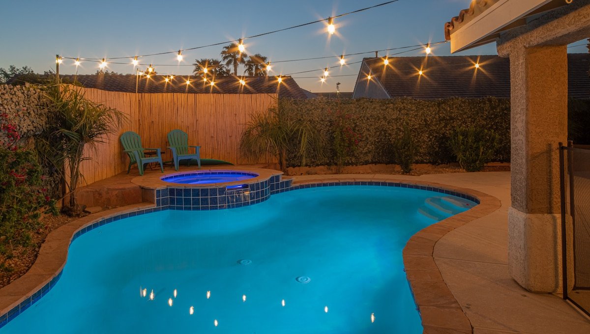 Good Vibes off the strip, Secret Room&Loft gallery image 2