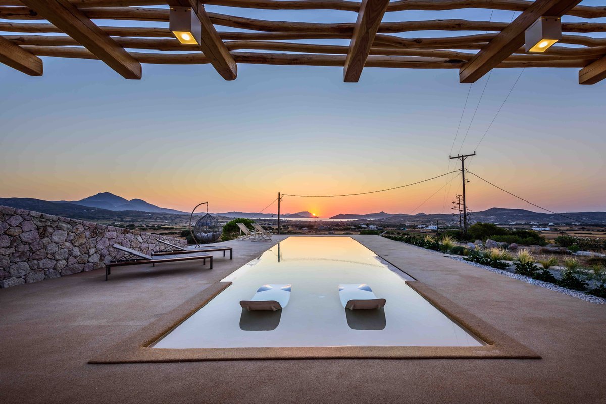 Milos Retreat Fusion – Main Villa