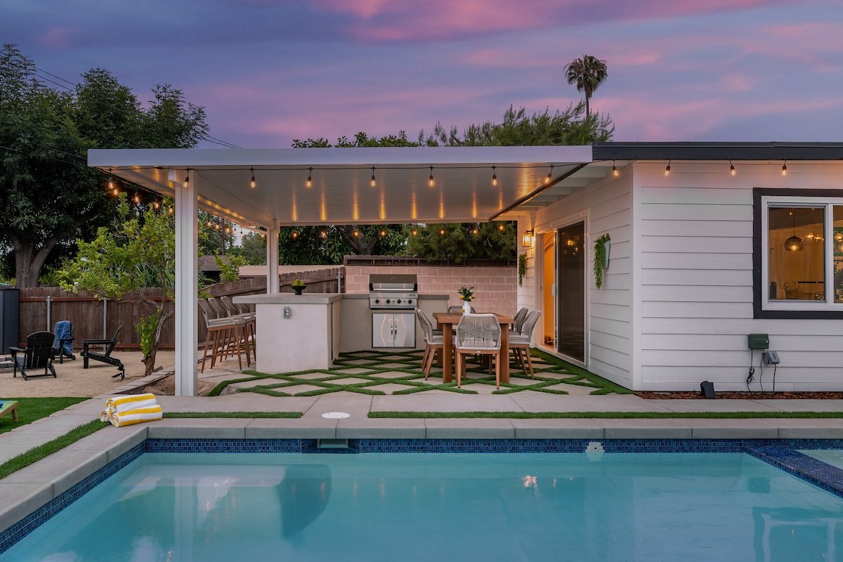 *Mins to Beach~Citrus Oasis~San Diego~Heated Pool* gallery image 3