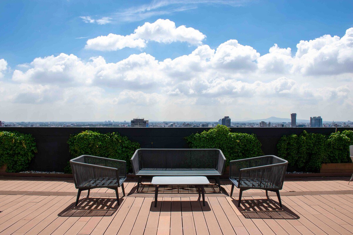 Luxury penthouse with views of Chapultepec gallery image 3