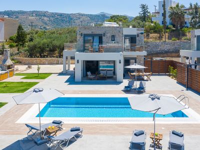 Olive and Sea-Villa Olive