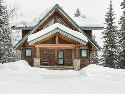 New! At Whitefish Mountain Resort w in-home sauna