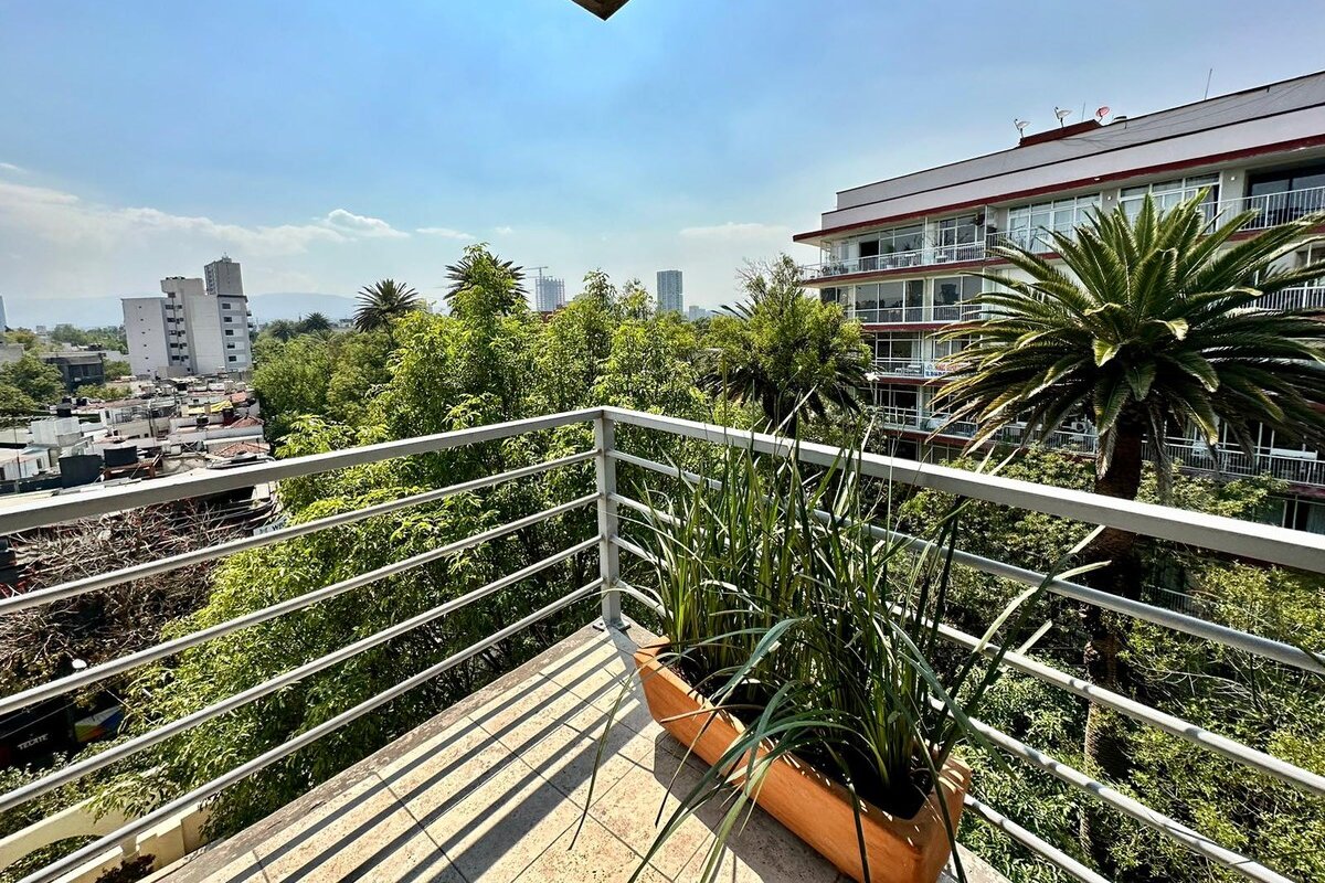 TU6|5BR|Condesa | local co | Group Travel gallery image 4