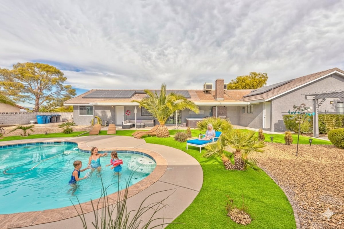 777Rentals – 7BR/5BA – Serenity 1 Estate gallery image 2