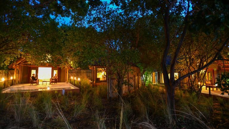 Royal Zambezi Lodge *Family Deluxe Suites (2 suites with a shared outside lounge)