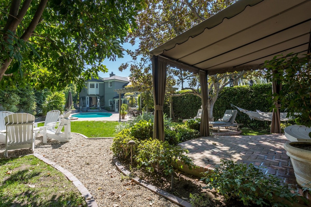 Hollywood Hills La Presa Estate gallery image 3