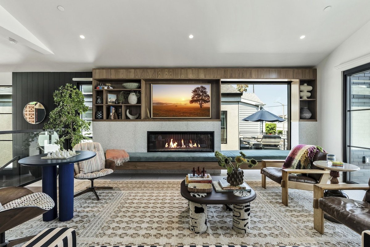 An Artistic Masterpiece by the Ocean