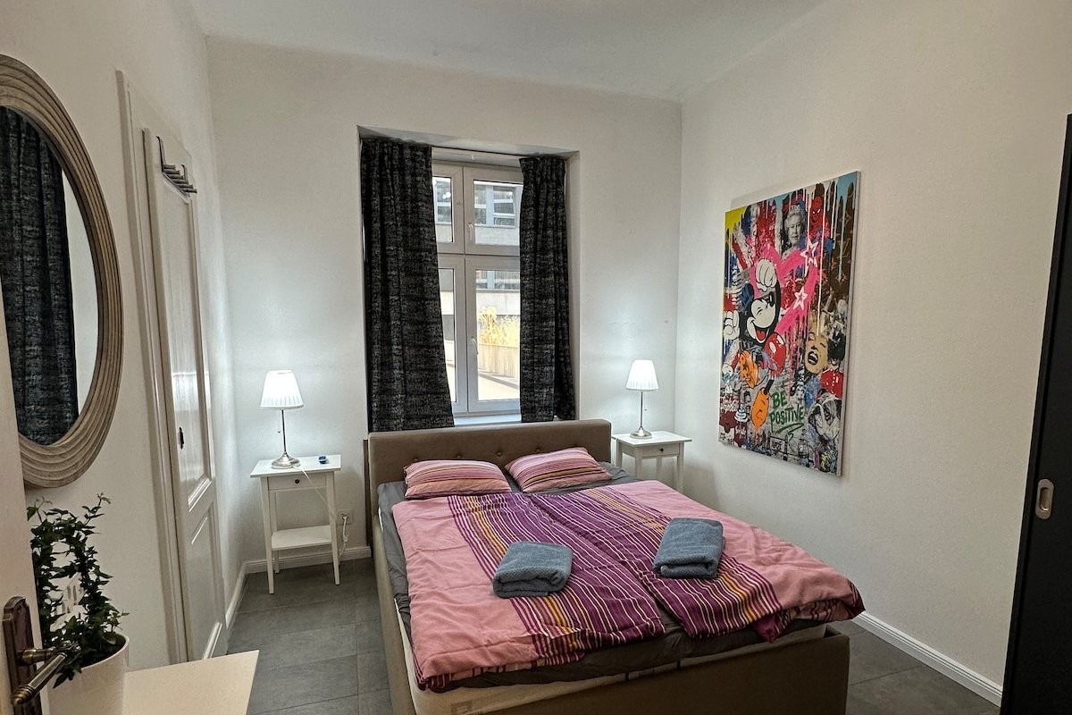 Connected Two-Unit apartments gallery image 5