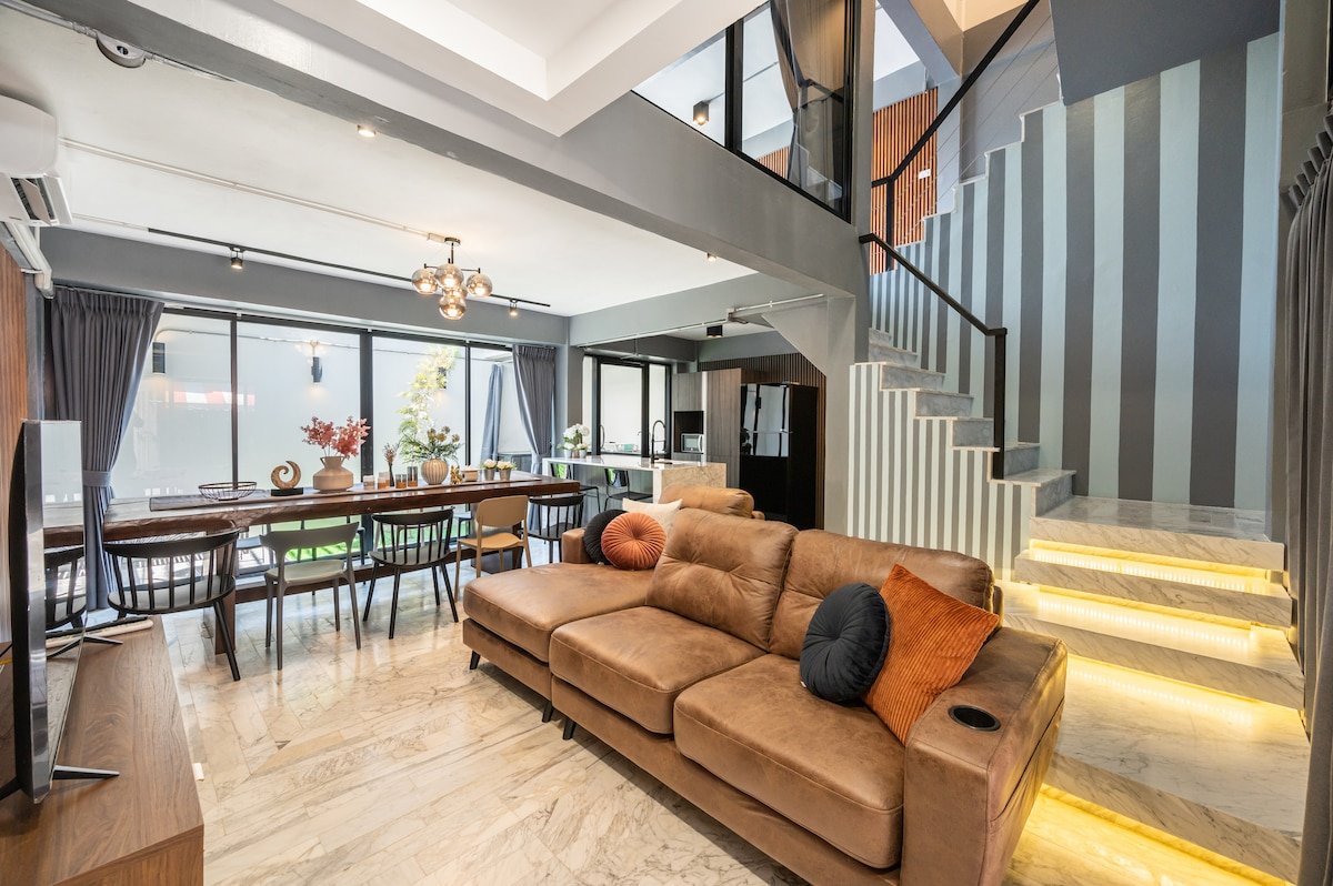 BigHouse 5Bedrooms_7Beds_CityCenter_BTS 800m_7-11 gallery image 2