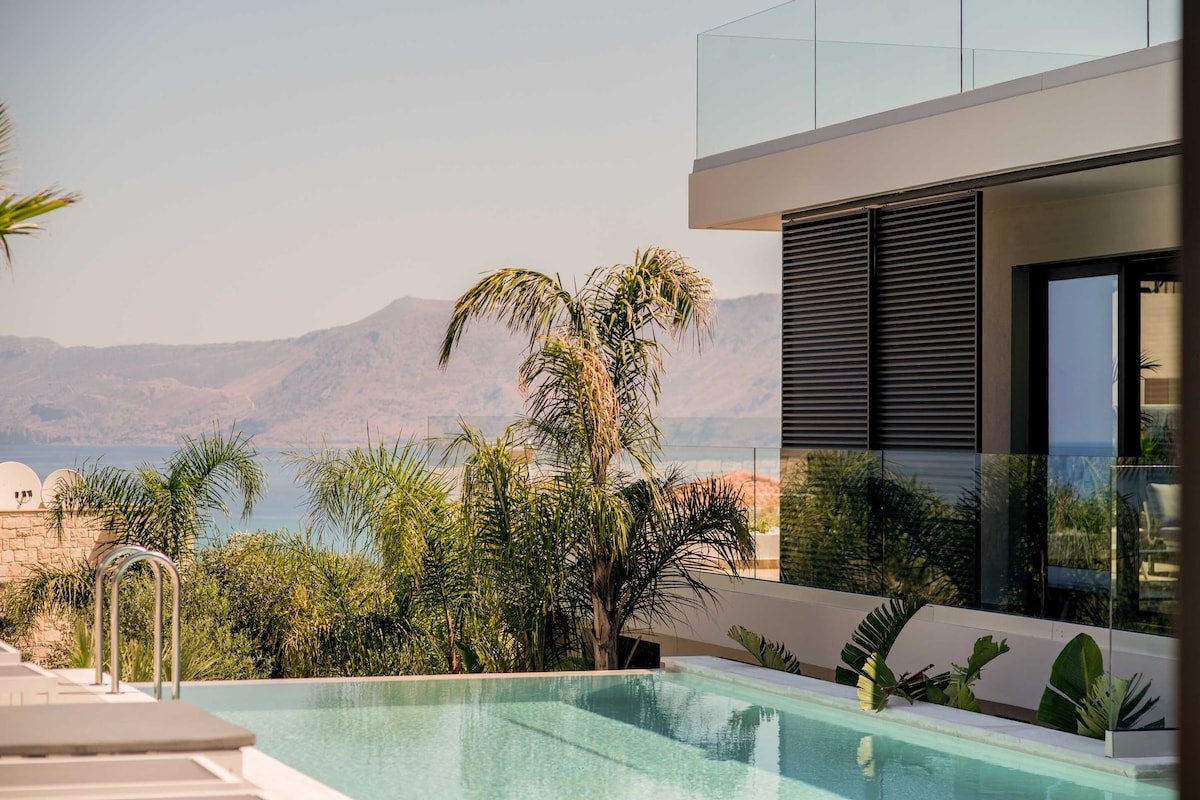 Villa Lydia I Indoor Heated* pool& amazing seaview gallery image 3