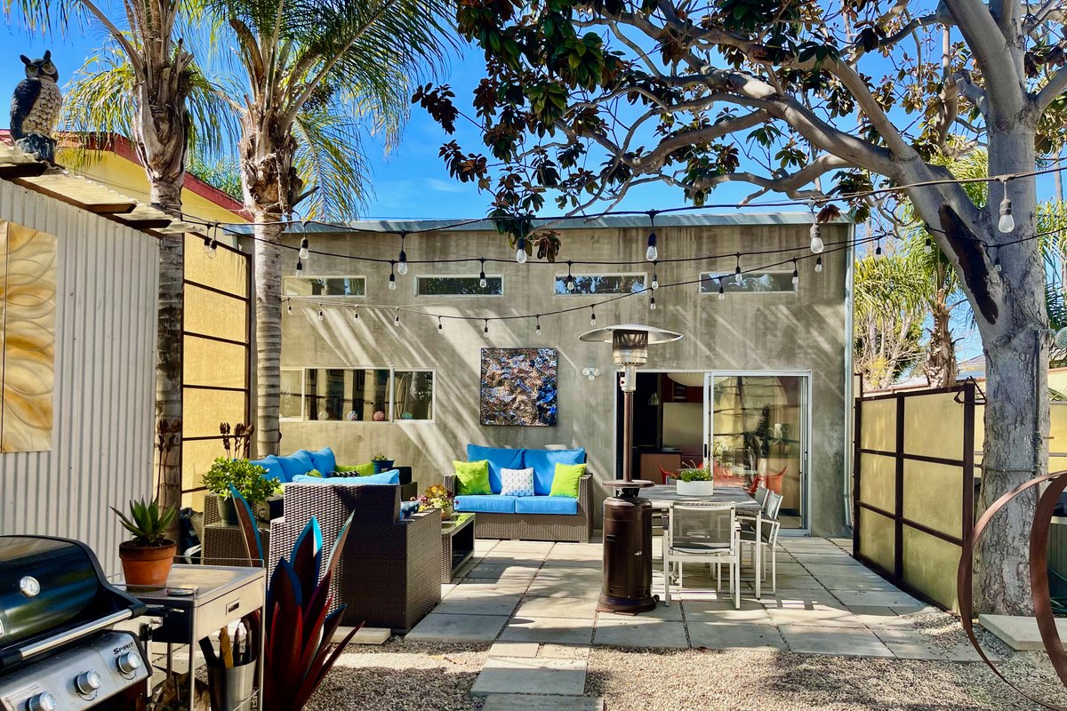 Amenity-Rich Abbot Kinney Venice Oasis!