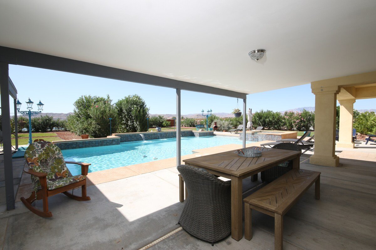 Pool/Tennis/Pickle Ball/10 Min to Strip gallery image 3