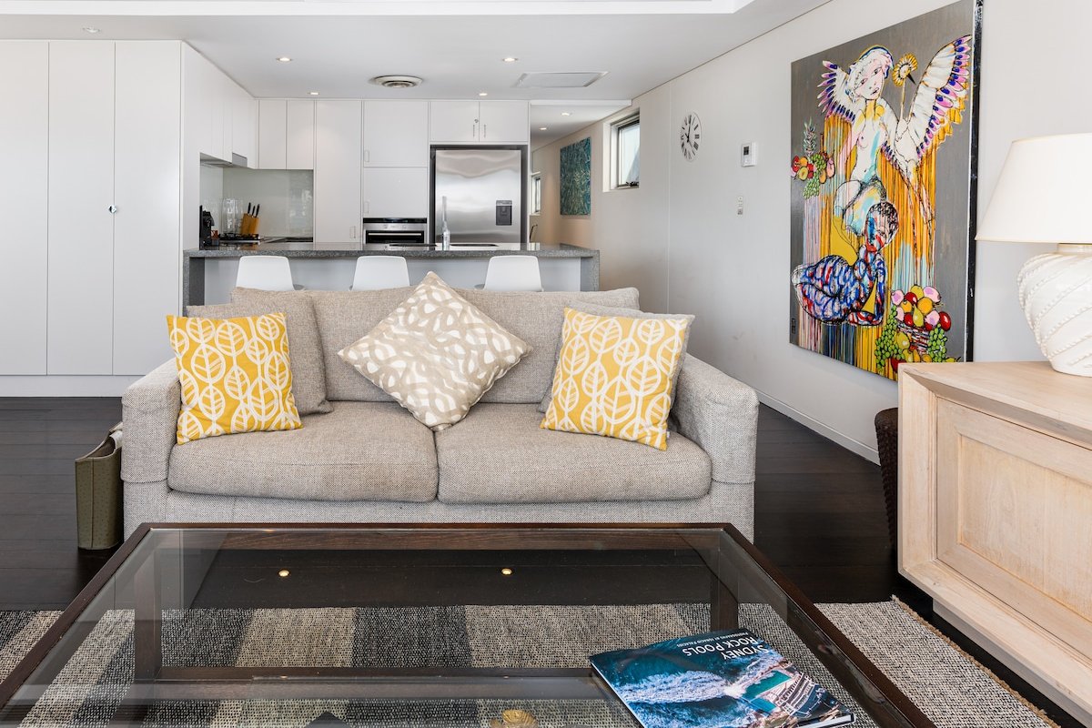 Beachside Penthouse in Bronte gallery image 5