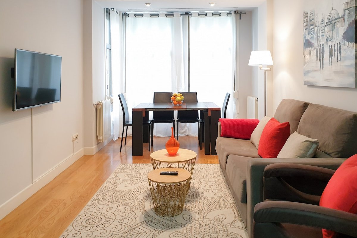 Sausalito Beach, next to La Zurriola gallery image 2