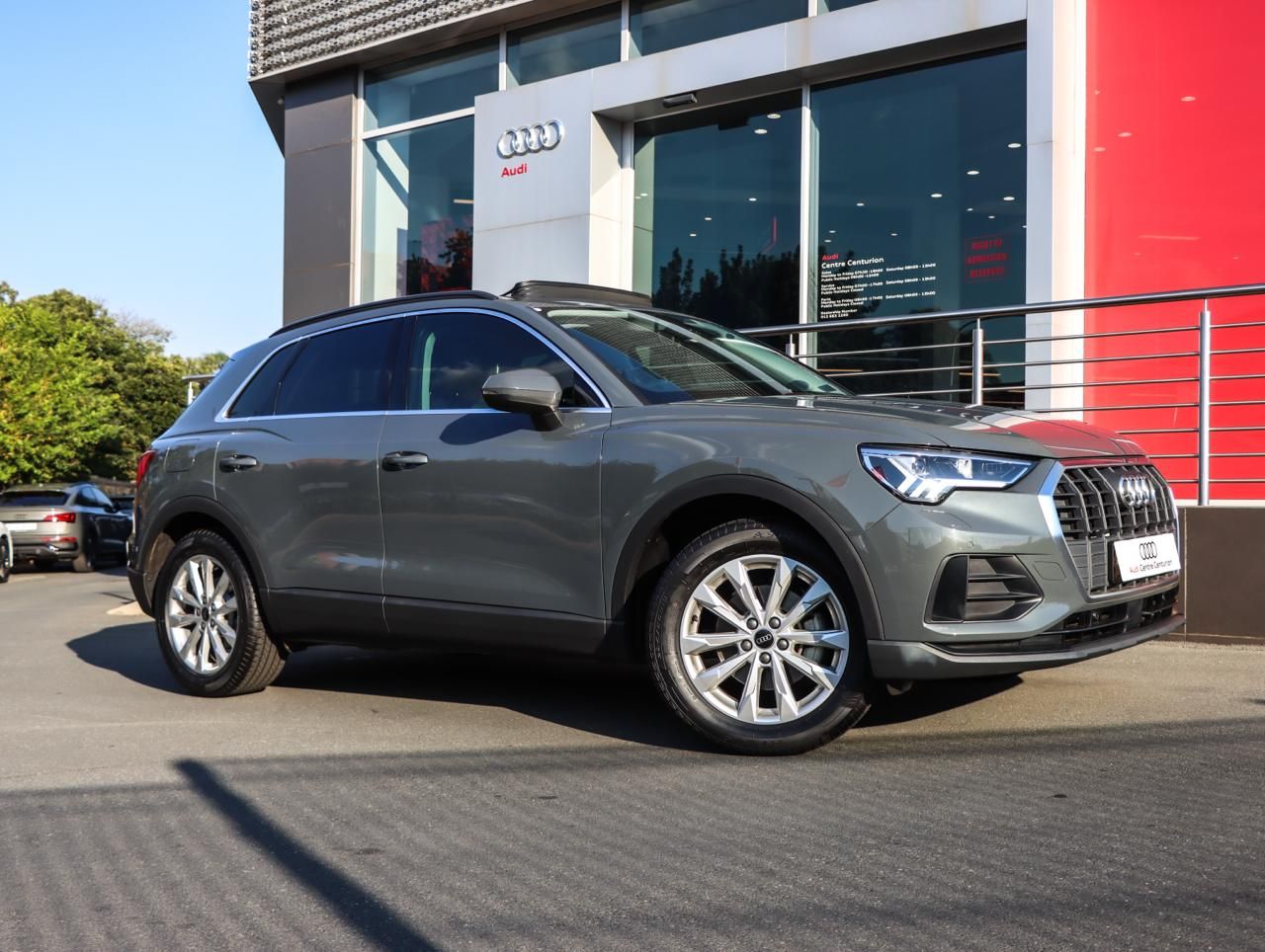 AUDI Q3 35 TFSI S TRONIC for Sale in South Africa