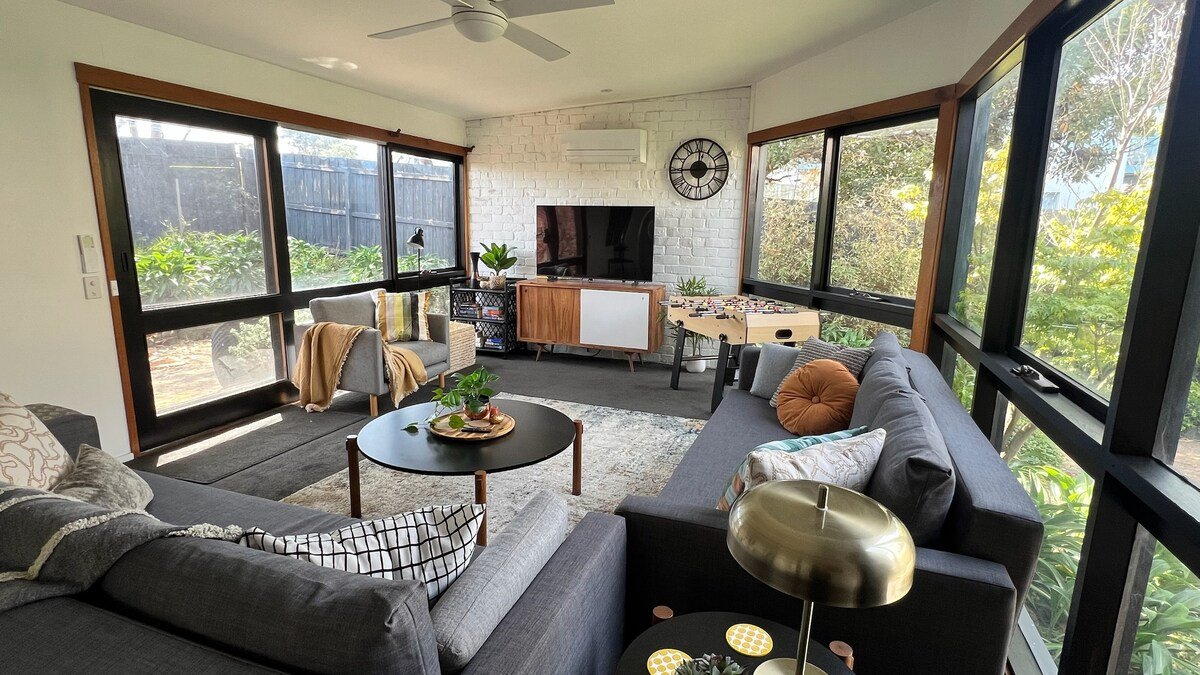 Ocean Grove Large Home Getaway with Ocean Views gallery image 5