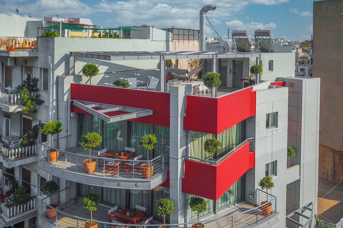 The HostMaster Urban Roofgarden Gateaway