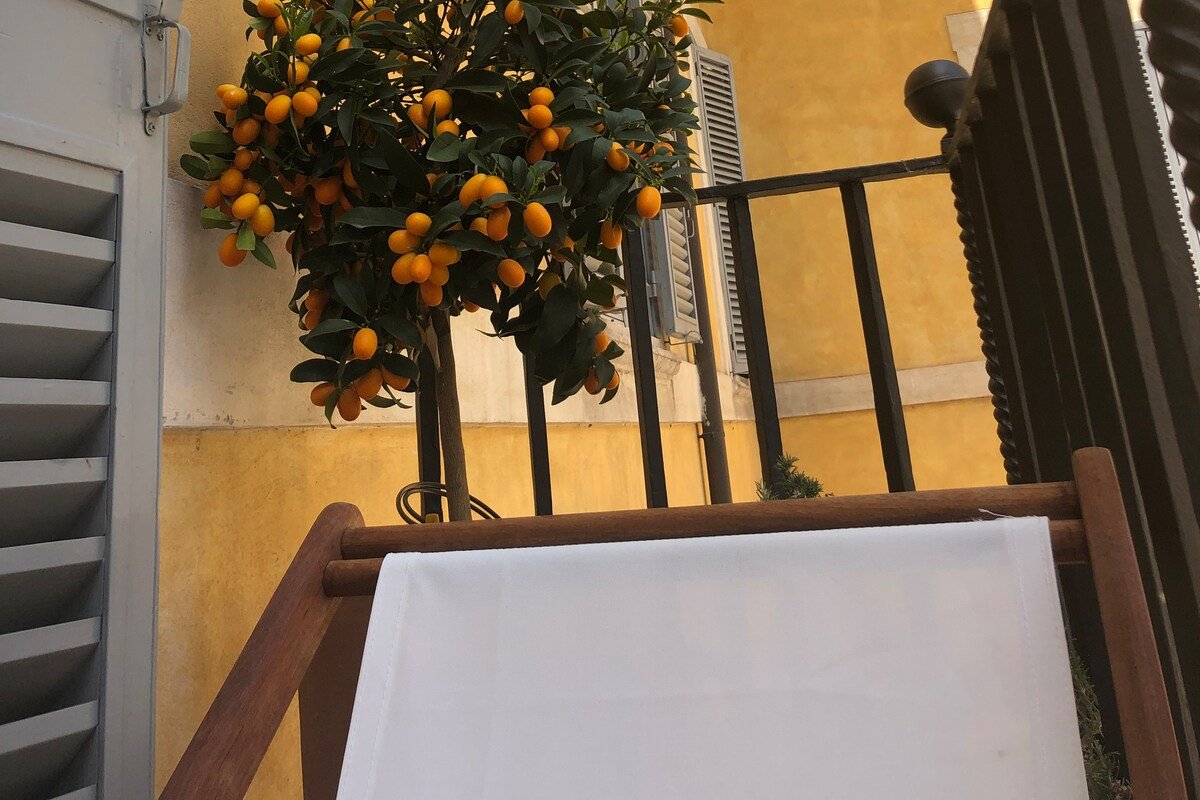 NEW! PalazzoFranchi Pantheon gallery image 4