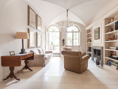 Wonderful house with garden