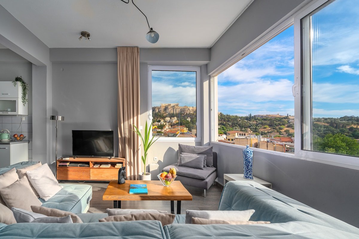 Flat with Acropolis view in Athens heart gallery image 4