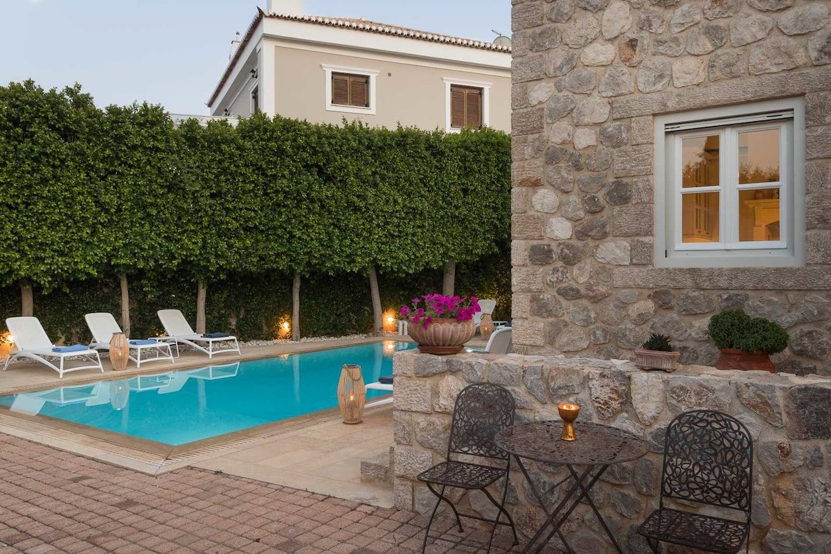 Arte Spetses gallery image 3