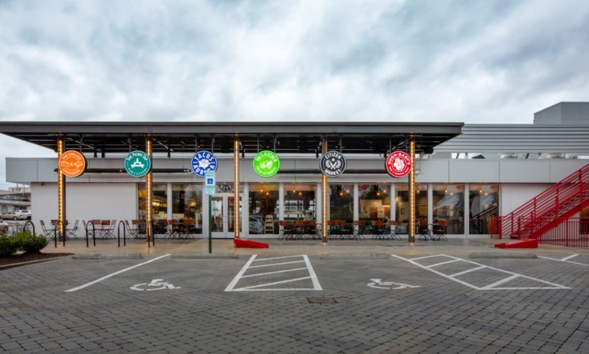 5 bedroom 5 bathroom Cottage at 5 points gallery image 2