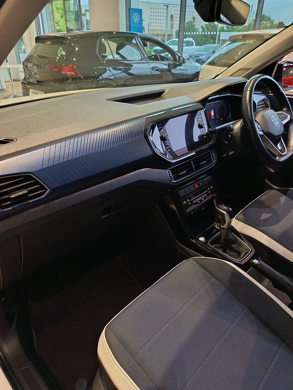 Used car gallery